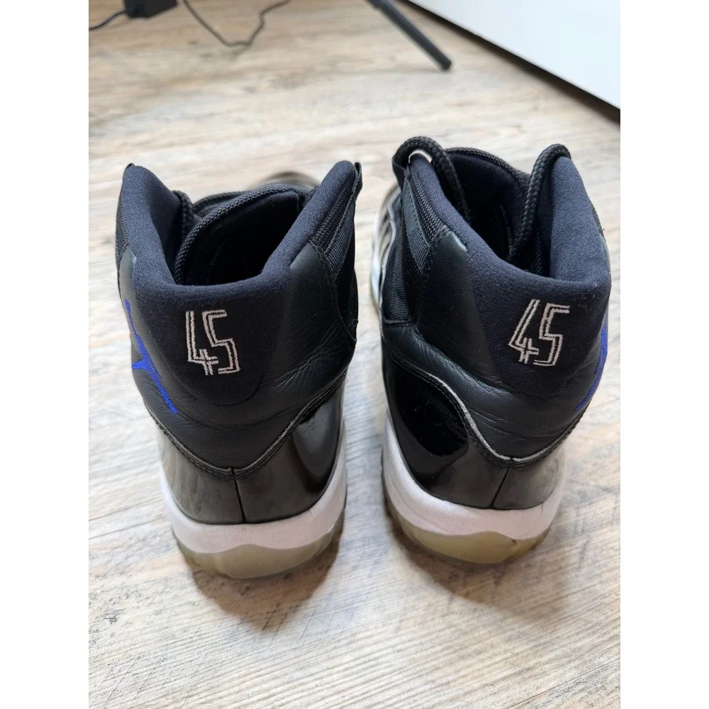 Jordan used 10